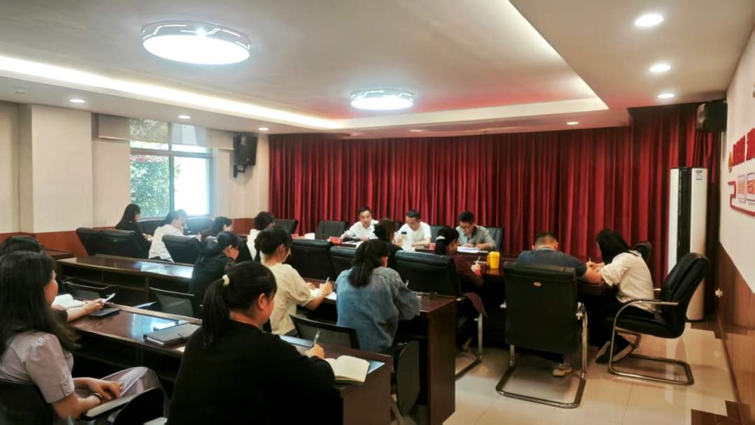 48a1d00c80abb5a308ebeb9834f4041.jpg 48a1d00c80abb5a308ebeb9834f4041.jpg