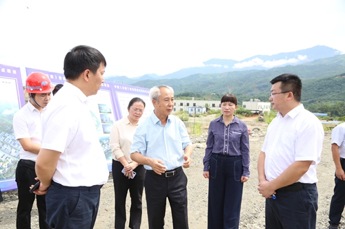 姚国华罗萍等调研自贸试验区红河片区标准厂房建设项目推进情况1.JPG 姚国华罗萍等调研自贸试验区红河片区标准厂房建设项目推进情况1.JPG